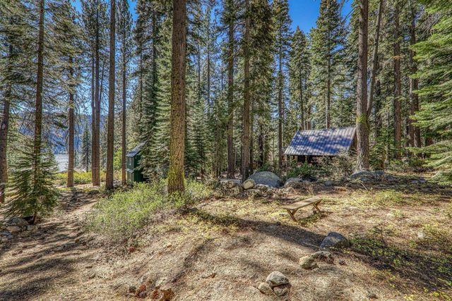 14161 Tanager Lane, Truckee, CA 96161