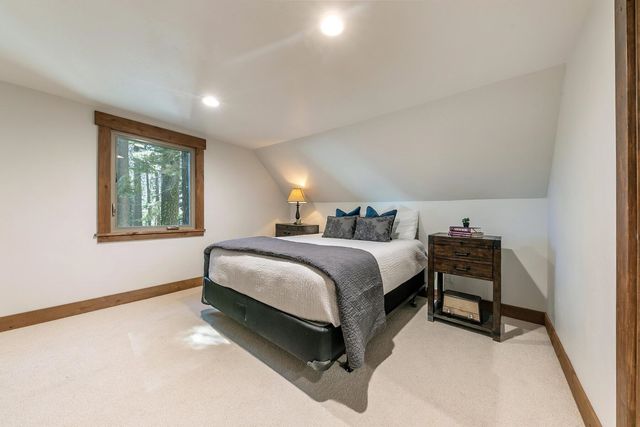 14161 Tanager Lane, Truckee, CA 96161