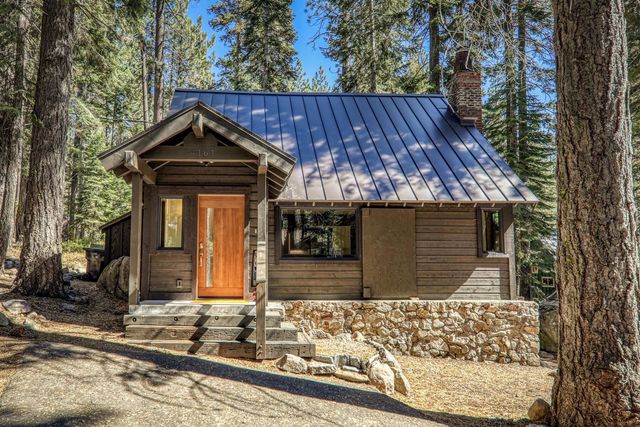 14161 Tanager Lane, Truckee, CA 96161