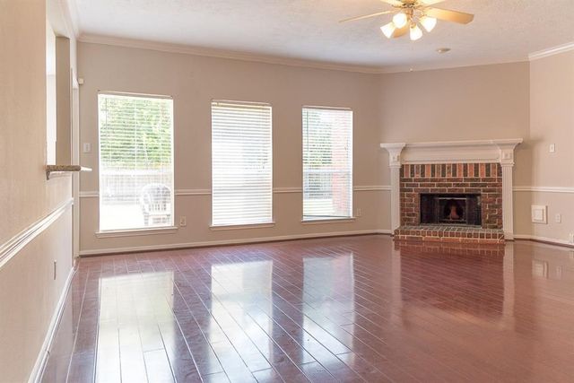 15411 Seminole Canyon Drive, Sugar Land, TX 77498