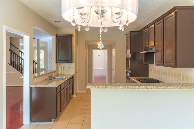 15411 Seminole Canyon Drive, Sugar Land, TX 77498