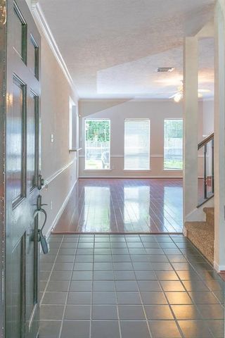 15411 Seminole Canyon Drive, Sugar Land, TX 77498