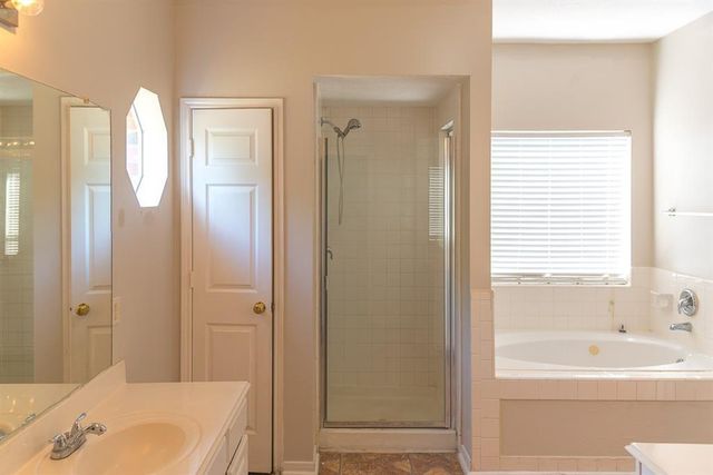 15411 Seminole Canyon Drive, Sugar Land, TX 77498