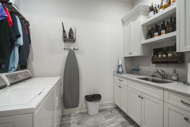 2028 Castleman Drive, Nashville, TN 37215