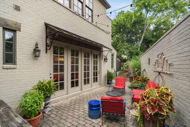 2028 Castleman Drive, Nashville, TN 37215