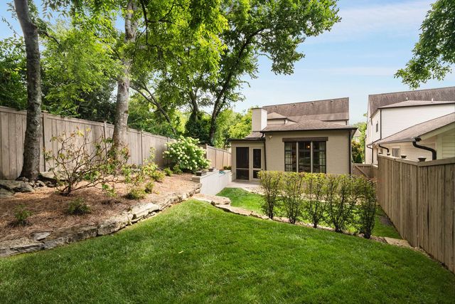 2028 Castleman Drive, Nashville, TN 37215