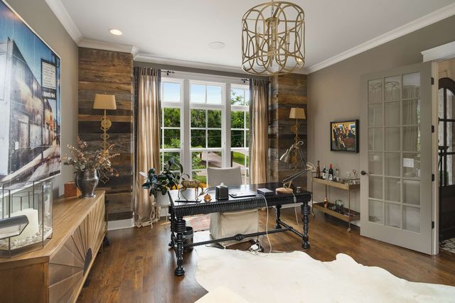 2028 Castleman Drive, Nashville, TN 37215