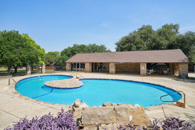 4919 ARBOR RIDGE DR, San Antonio, TX 78228