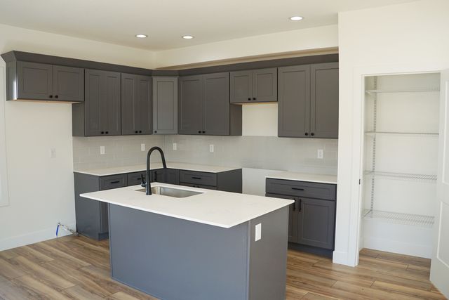 775 kristin Drive, Normal, IL 61761