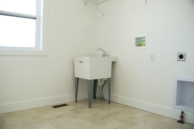 775 kristin Drive, Normal, IL 61761