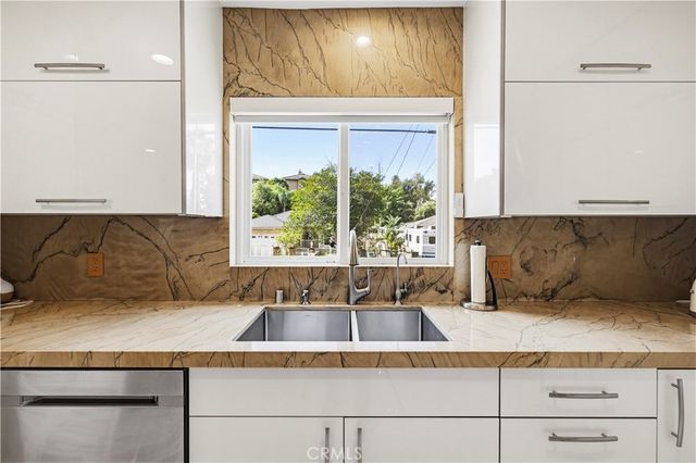 10101 Lanark Street, Sun Valley, CA 91352