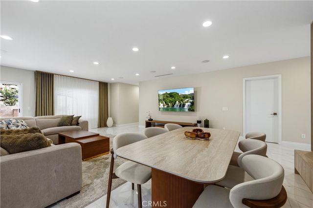 10101 Lanark Street, Sun Valley, CA 91352