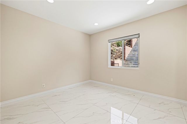 10101 Lanark Street, Sun Valley, CA 91352
