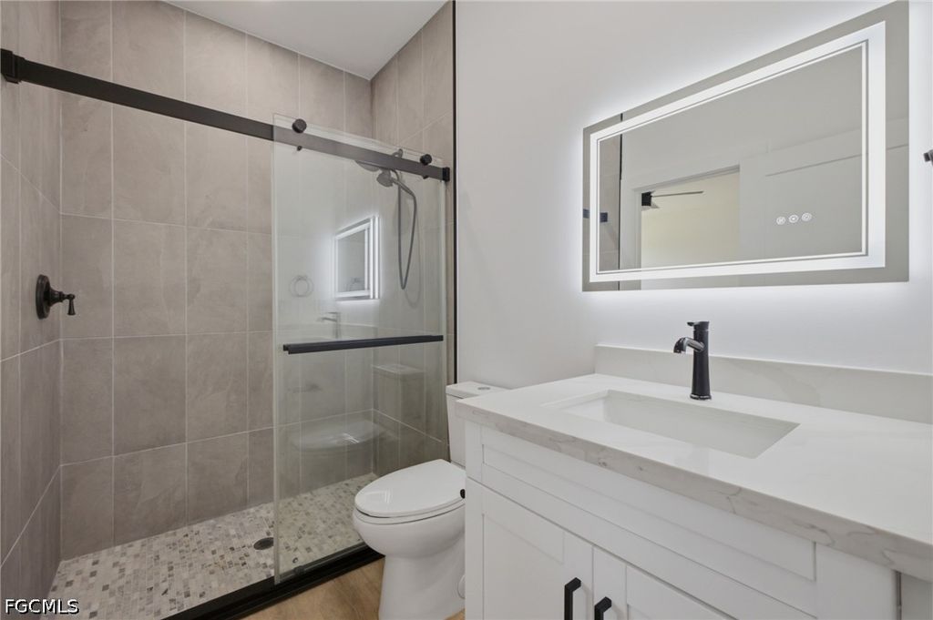 Image 21 of property listing at 2929 Diplomat PKWY W, Cape Coral, FL 33993