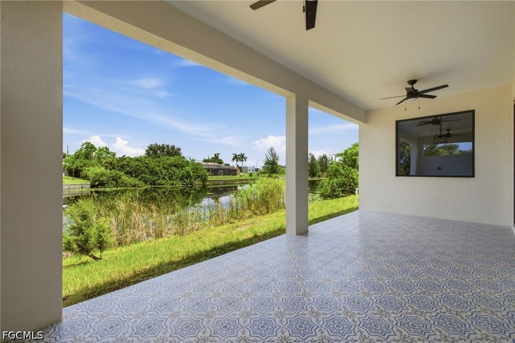 Image 36 of property listing at 2929 Diplomat PKWY W, Cape Coral, FL 33993