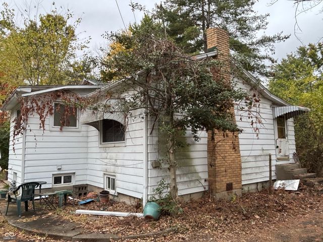 3856 W Old Us 40, West Terre Haute, IN 47885