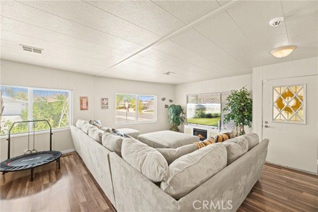 2964 Silver Oak Way, Hemet, CA 92545