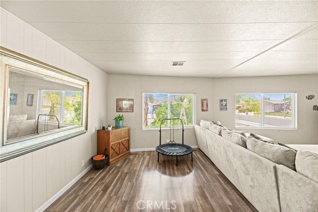 2964 Silver Oak Way, Hemet, CA 92545