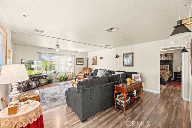 2964 Silver Oak Way, Hemet, CA 92545