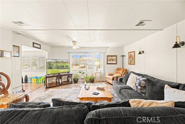 2964 Silver Oak Way, Hemet, CA 92545