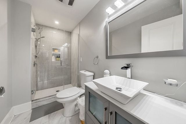 209 Green St, Cambridge, MA 02139