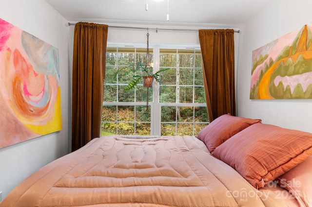 200 Nimitz Drive, Brevard, NC 28712