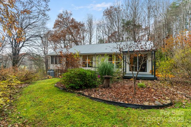 200 Nimitz Drive, Brevard, NC 28712