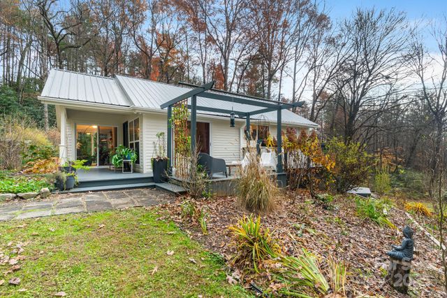 200 Nimitz Drive, Brevard, NC 28712