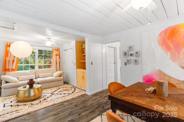 200 Nimitz Drive, Brevard, NC 28712