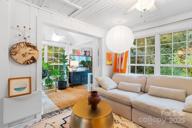 200 Nimitz Drive, Brevard, NC 28712