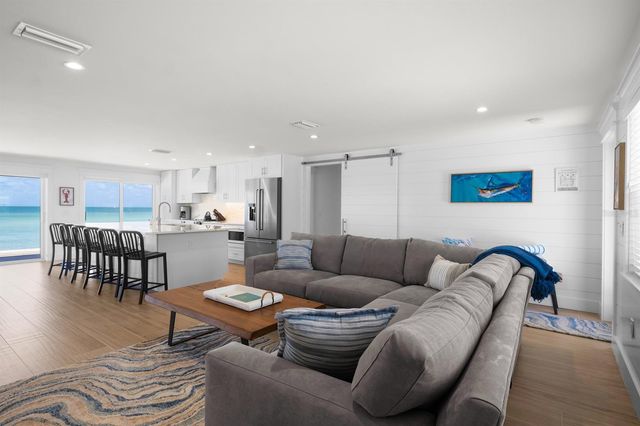 306 S BAY BOULEVARD, Anna Maria, FL 34216