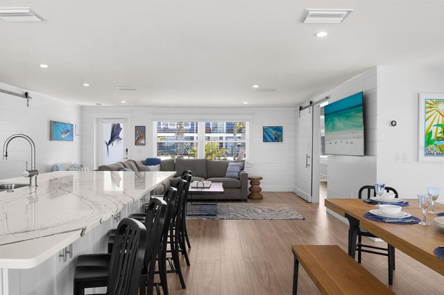 306 S BAY BOULEVARD, Anna Maria, FL 34216