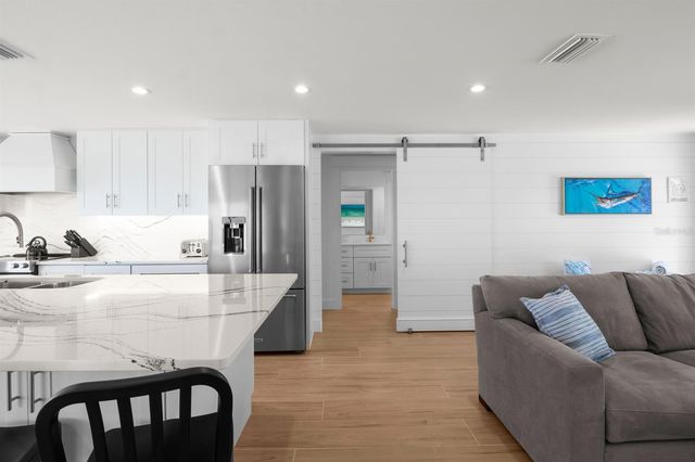 306 S BAY BOULEVARD, Anna Maria, FL 34216