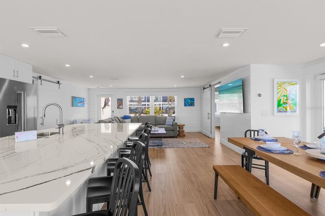 306 S BAY BOULEVARD, Anna Maria, FL 34216