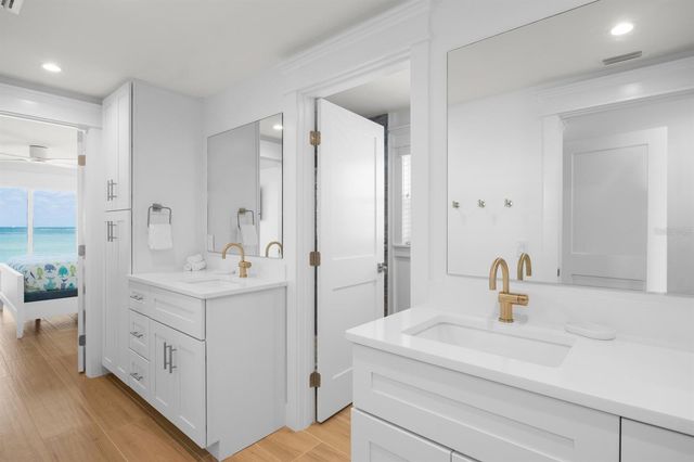 306 S BAY BOULEVARD, Anna Maria, FL 34216