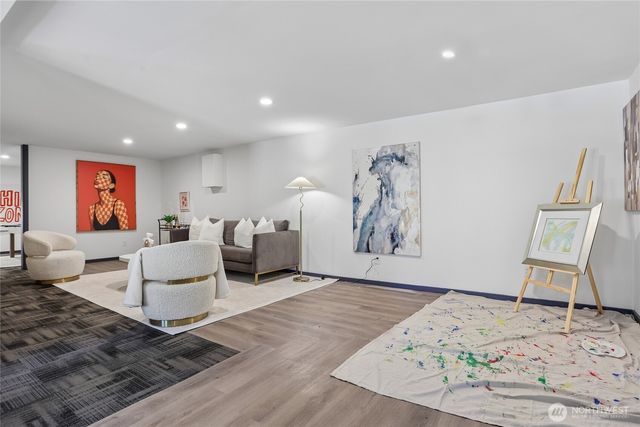 2002 211th Place SW, Lynnwood, WA 98036