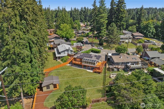 2002 211th Place SW, Lynnwood, WA 98036