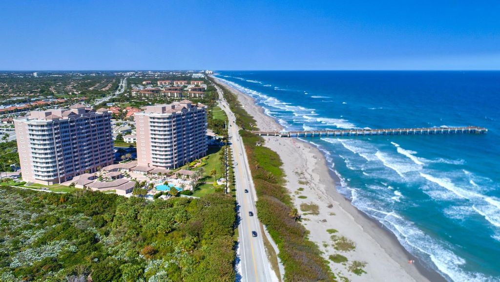 700 Ocean Royale Way Ph 3, Juno Beach, FL 33408