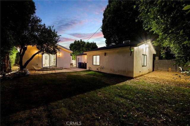 5865 Tobias Avenue, Sherman Oaks, CA 91411