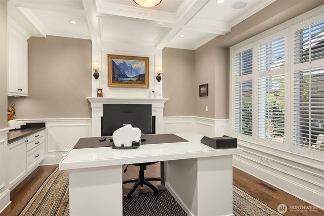 150 Waverly Way, Kirkland, WA 98033