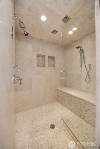150 Waverly Way, Kirkland, WA 98033