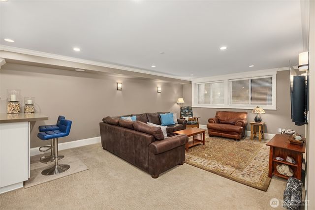 150 Waverly Way, Kirkland, WA 98033