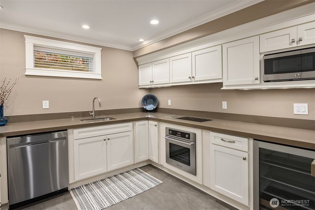 150 Waverly Way, Kirkland, WA 98033