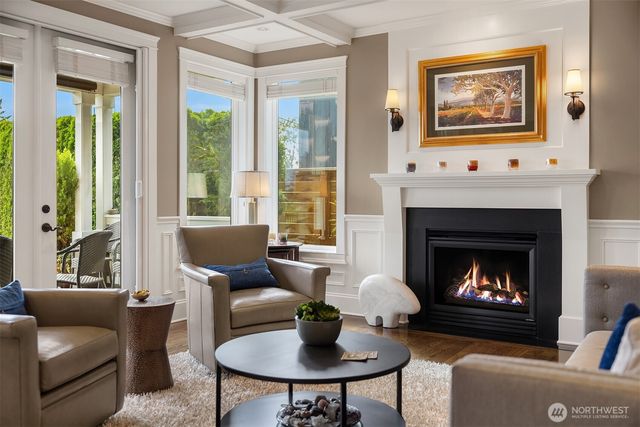 150 Waverly Way, Kirkland, WA 98033