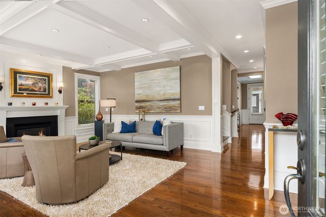 150 Waverly Way, Kirkland, WA 98033