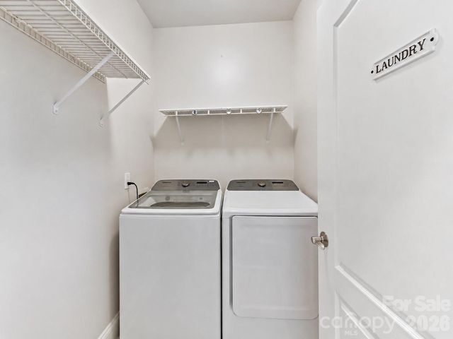 439 Ohenry Avenue, Davidson, NC 28036