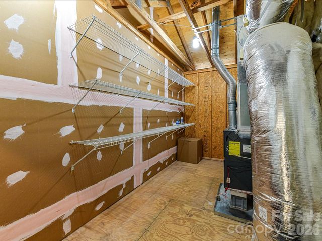 439 Ohenry Avenue, Davidson, NC 28036