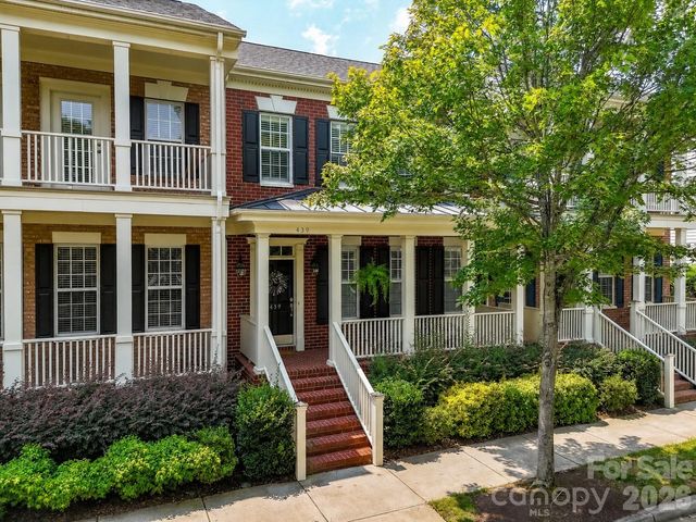 439 Ohenry Avenue, Davidson, NC 28036