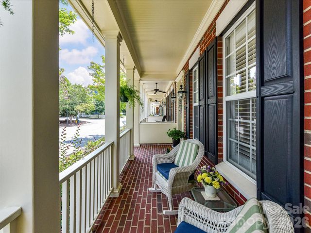 439 Ohenry Avenue, Davidson, NC 28036