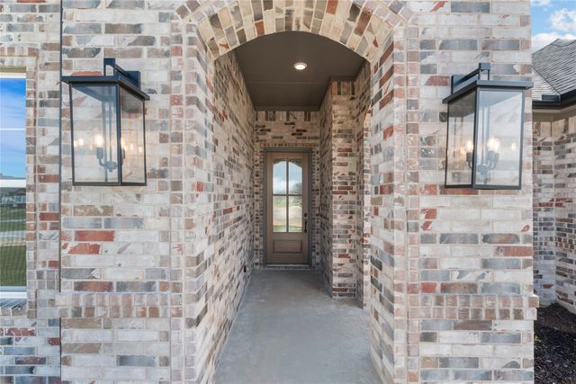 108 Emma Court, Decatur, TX 76234